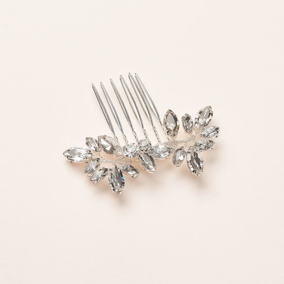 Crystal Bridal wedding hair clip. - Picture 2 of 9